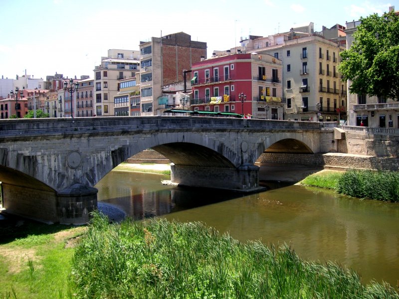 GIRONA (Provincia de Girona), 31.05.2006, am Riu Onyar