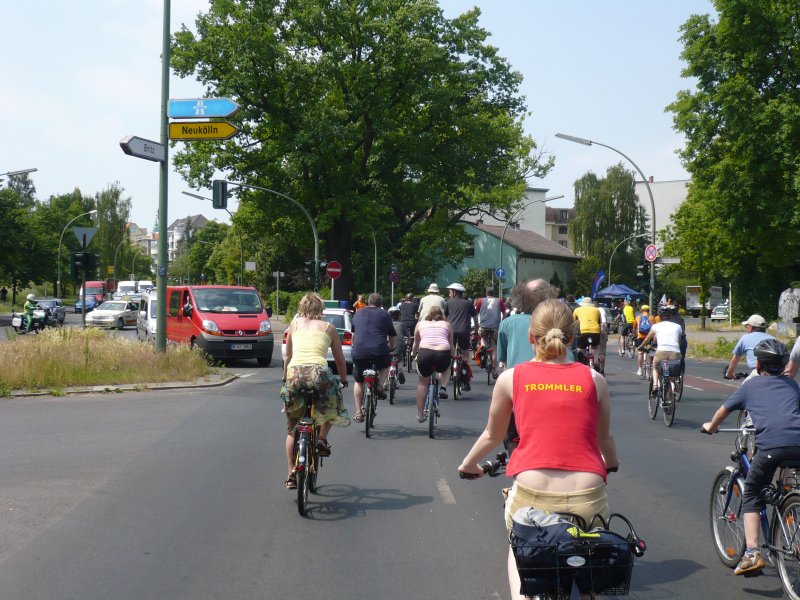 Glck hatte, wer eine Klimaanlage sein eigen nennt. Oder besser gleich ein Fahrrad. 1.6.2008