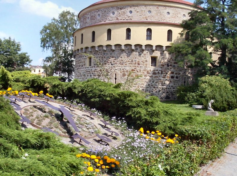 GRLITZ 2005 -
Blumenuhr und Kaisertruz