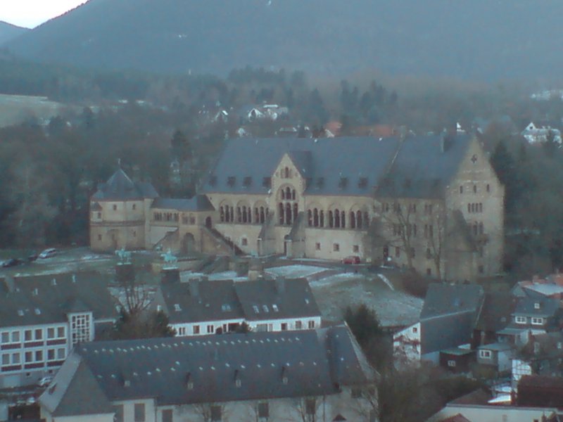 Goslar. Blick vom Turm der Marktkirche auf die Kaiserpfalz