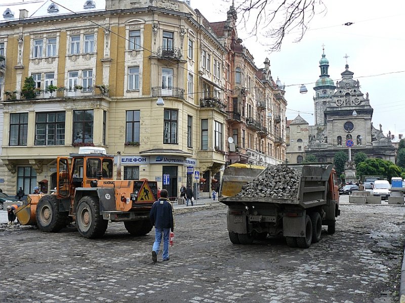 Halytska Platz. 
13-09-2007