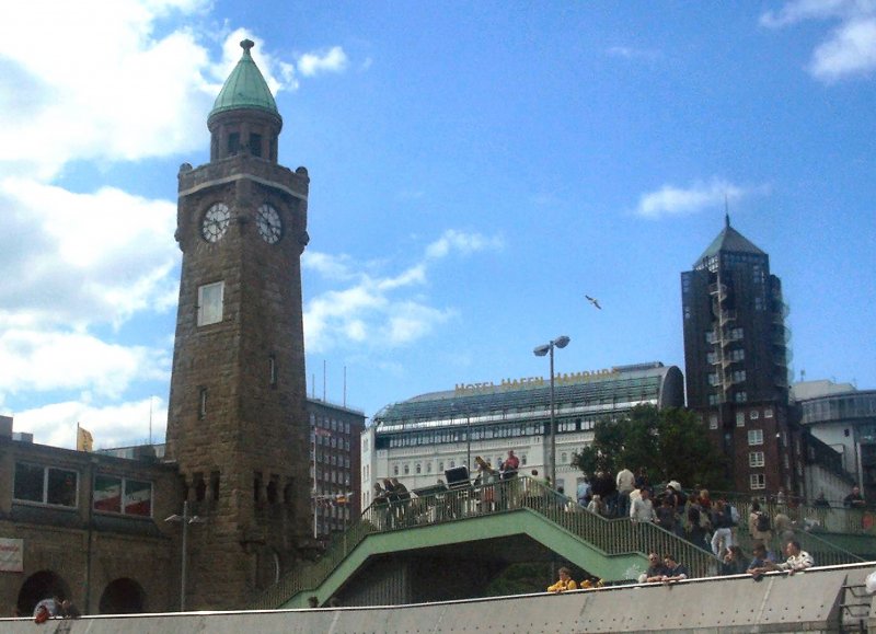 Hamburg, St. Pauli - Landungsbrcken 2003