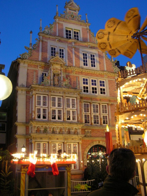 HAMELN (Landkreis Hameln-Pyrmont), 21.04.2004, das Leist-Haus in der Osterstrae, heute das Museum Hameln