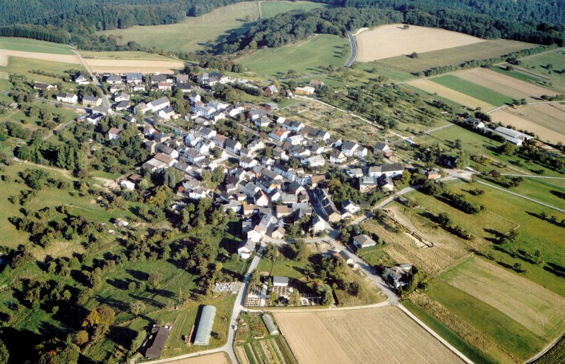 Hmberg (Nhe Bad Ems), Luftaufnahme vom 25.09.1986