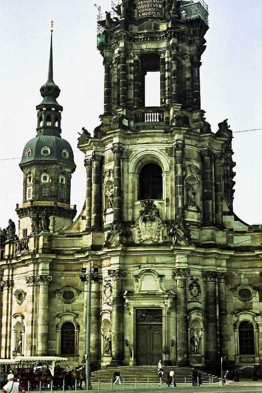 Hofkirche und Schlossturm (29. August 2007)