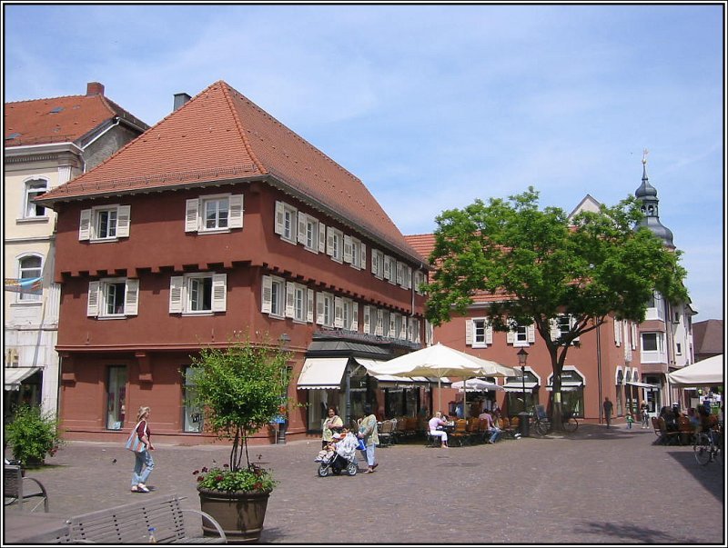 Impressionen aus der wunderschn sanierten Innenstadt von Ettlingen. (15.05.2006)