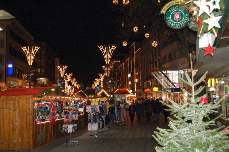 In jeder Strae ist der Bochumer Weihnachtsmarkt anders geschmckt.
