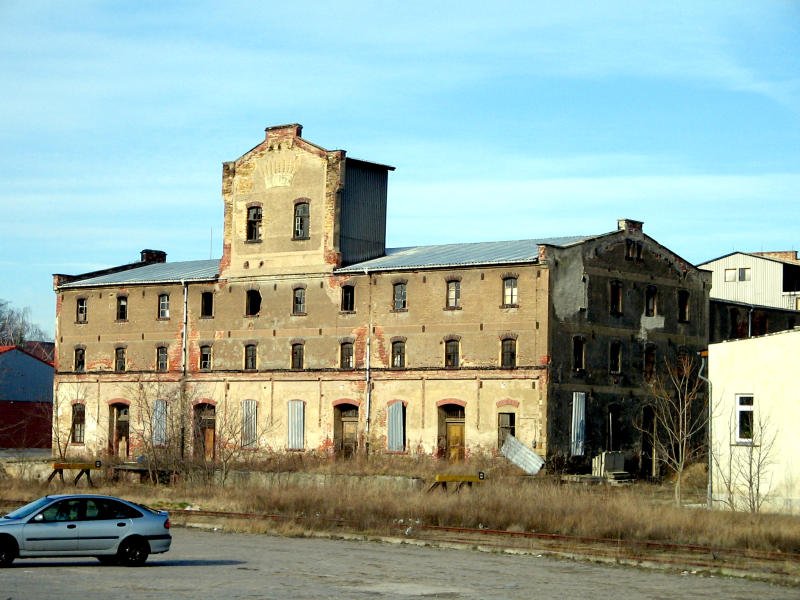 In Wurzen findet man noch viel von der alten Industriearchitektur die anderso schon lngst verschwunden ist, 11.02.08