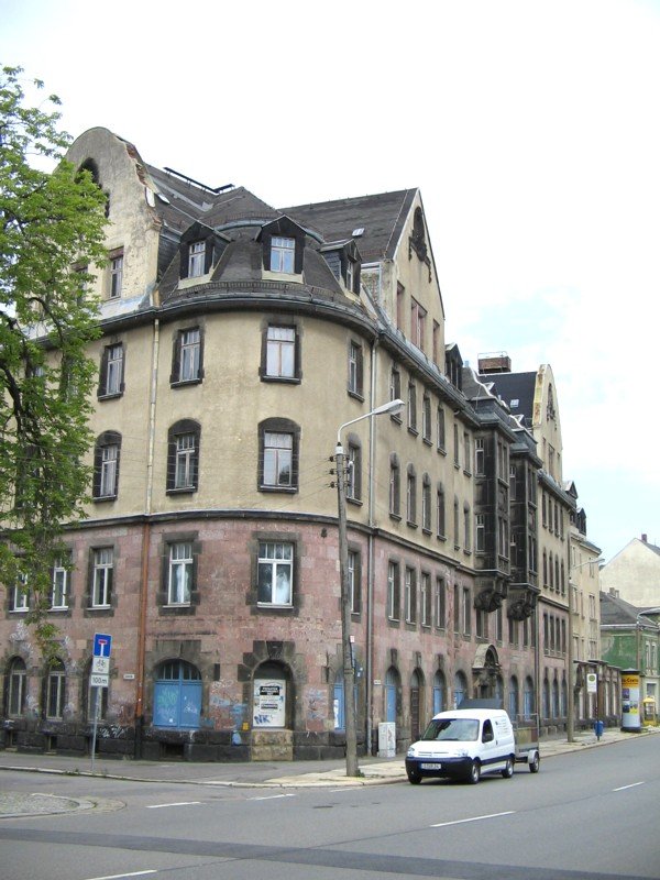 Interessante Architektur findet man an der Zwickauer Strae in Chemnitz, 19.07.07