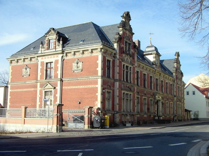 Kaiserliches Postamt Wurzen von der Bahnhofstrae aus fotografiert. Gebaut wurde das reprsentative Gebude 1890-91. 11.02.08