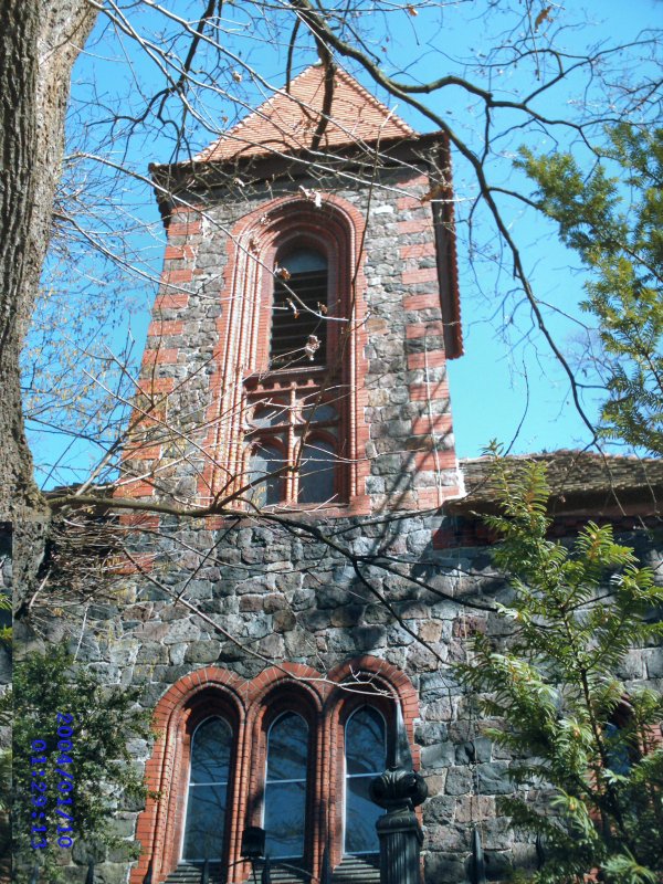 Kirche in Alt-Britz (Berlin), Kirchturm Frjahr 2007