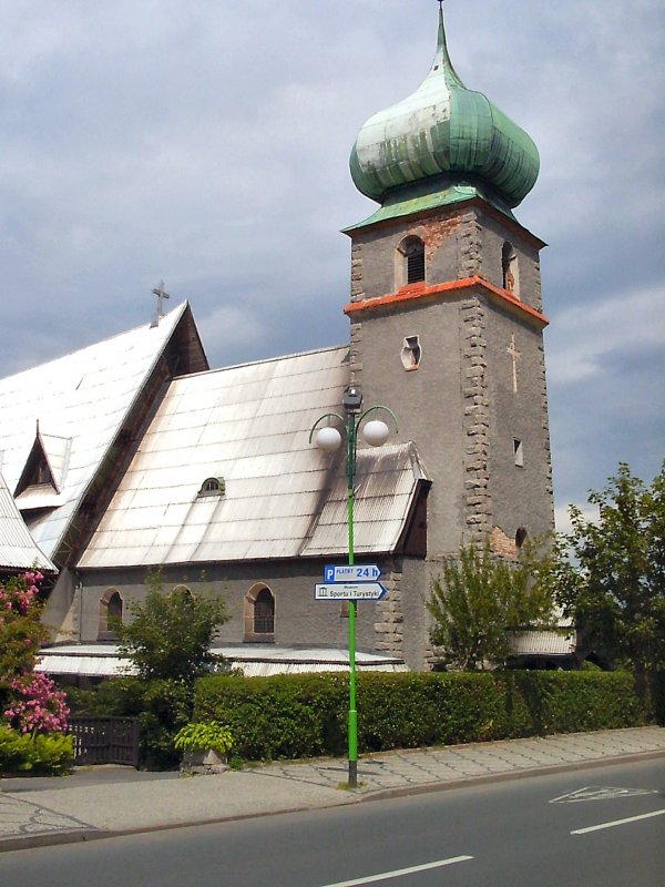 Kirche in Krummhübel am Fuße der Schneekoppe, Polnisches Riesengebirge im Sommer 2004


* Polen/Niederschlesien/Karpacz (Krummhübel)