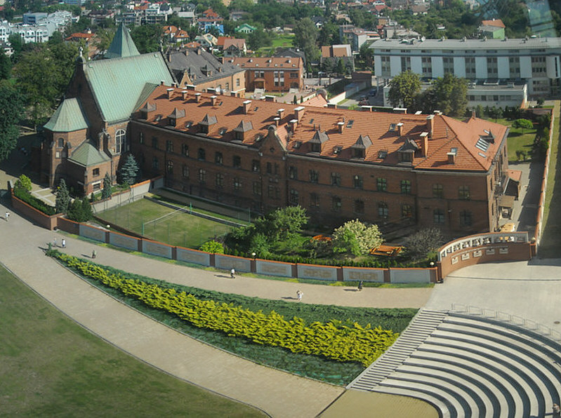 Krakow - Sanktuarium Bozego Milosierdzia w Lagiewnikach / Krakau - Sanktuarium der Barmherzigkeit Gottes in Lagiewniki 08.2009.