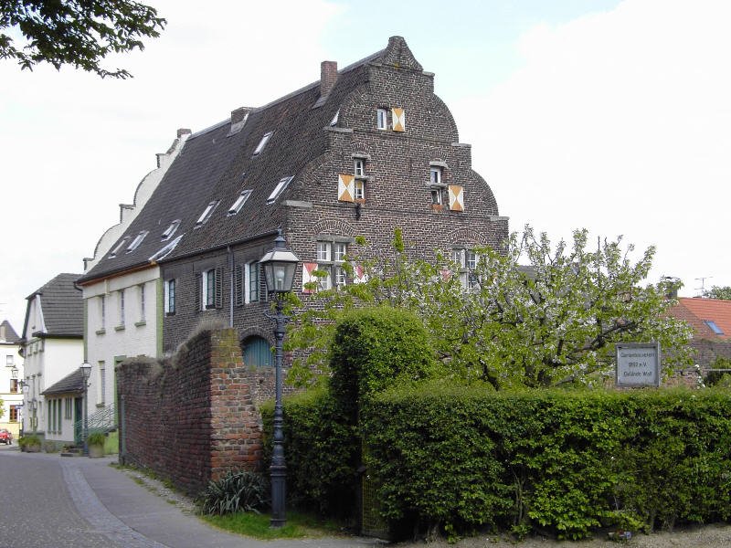 Krefeld-Linn: Das alte Zollhaus, Margaretenstr.