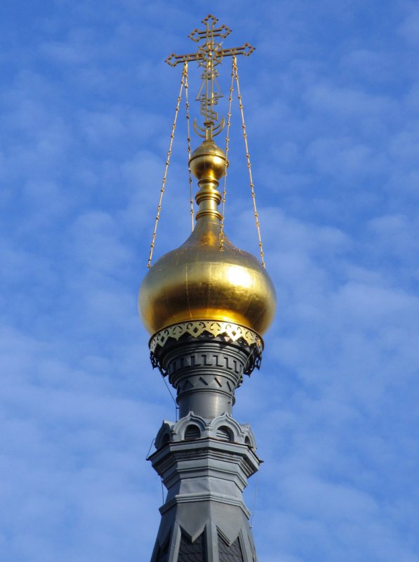 Kreuz auf dem Glockenturm der Russisch-Orthodoxen Kirche in Dresden-Sdvorstadt; 29.10.2007
