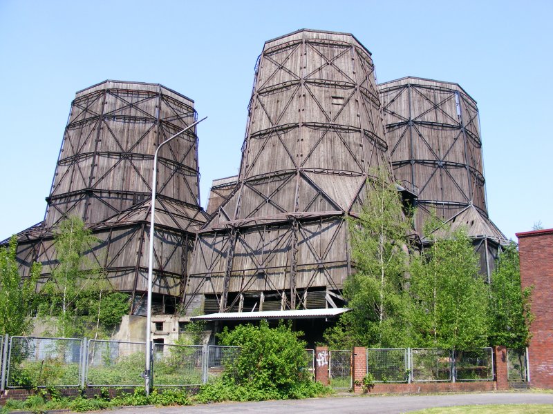 Khltrme der stillgelegten Kokerei Hansa in Dortmund-Huckarde am 09. Mai 2008.