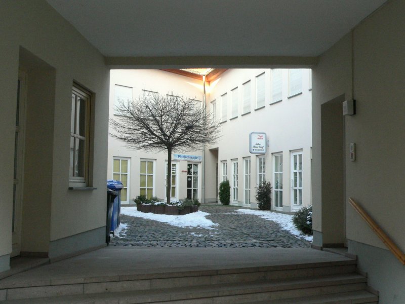 Laucha an der Unstrut - Blick in den Innenhof des Wohnhauses Obere Hauptstrae 26 - Foto vom 11.01.2009
