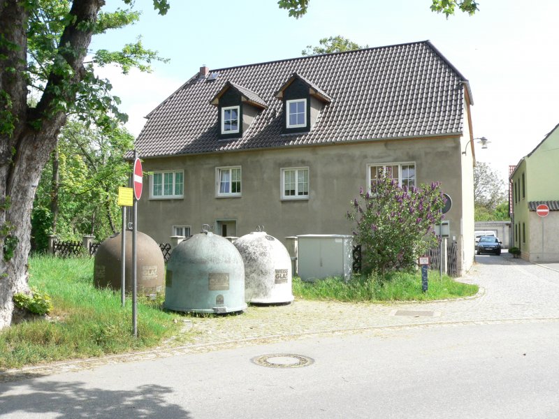 Laucha an der Unstrut  - Haus an der Groen Salzstrae - Foto vom 09.05.2009