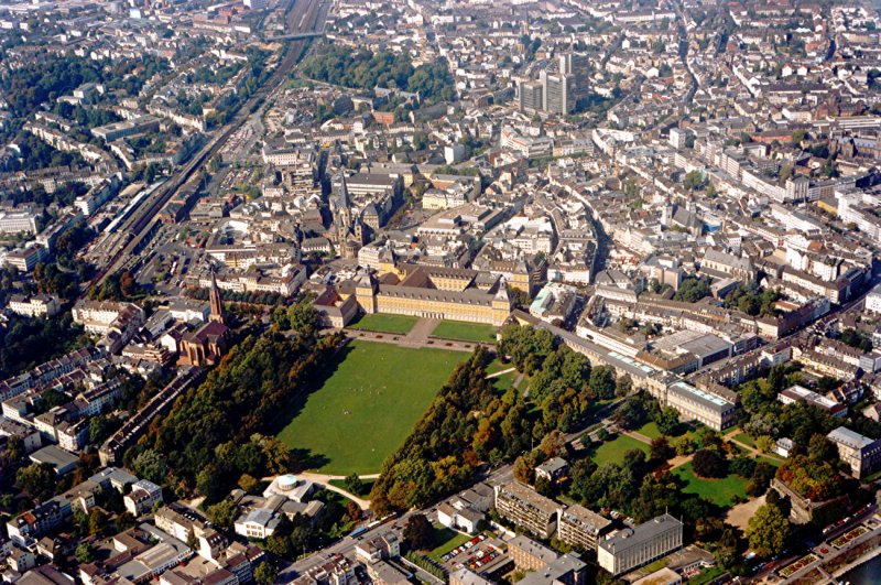 Luftaufnahme Bonn (Uni-Gelnde/Bahnhof/Innenstadt) vom 26.09.1992