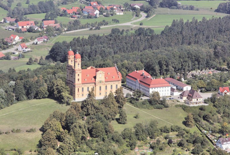 Luftaufnahme Schlo Ellwangen -  28.09.2004