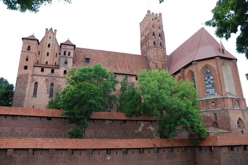 MALBORK, 19.10.2007, Blick auf die Marienburg - Staedte-fotos.de