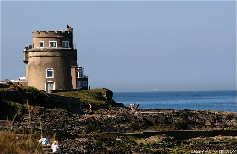 Martello Tower an der Kste der Irish Sea in Portmarnock, Irland Co. Fingal (bei Dublin). Infos ber Martello Trme... http://de.wikipedia.org/wiki/Martello-Tower