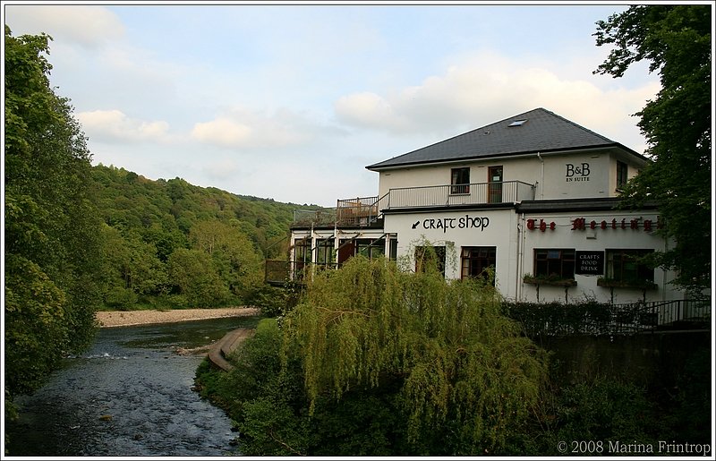 Meeting of the waters - Pub, Restaurant, B&B, Shop und Touristeninformation - in der Nhe von Glendalough, Irland County Wicklow