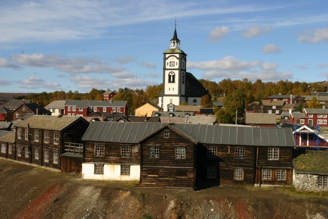 Mit einem letzten Blick von der Halde zur Røros Kirke im Herbst 2006 möchte ich die Røros-Reihe beenden.