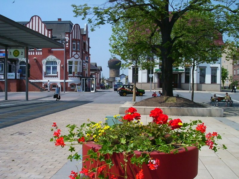 Nordhausen/Thringen.Am Bahnhofsplatz im Sommer 2004