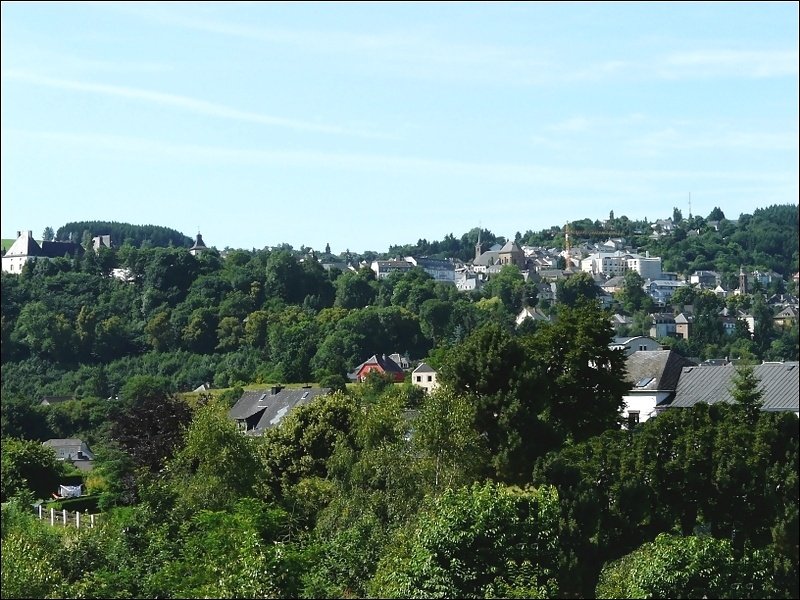 Oberwiltz fotografiert von der route d'Erpeldange in Weidingen am 05.07.08. (Jeanny) 