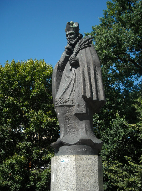 Olsztyn 08.2009.Figura Sw. Jana Nepomucena  / Johanes Nepomuk  Statue /