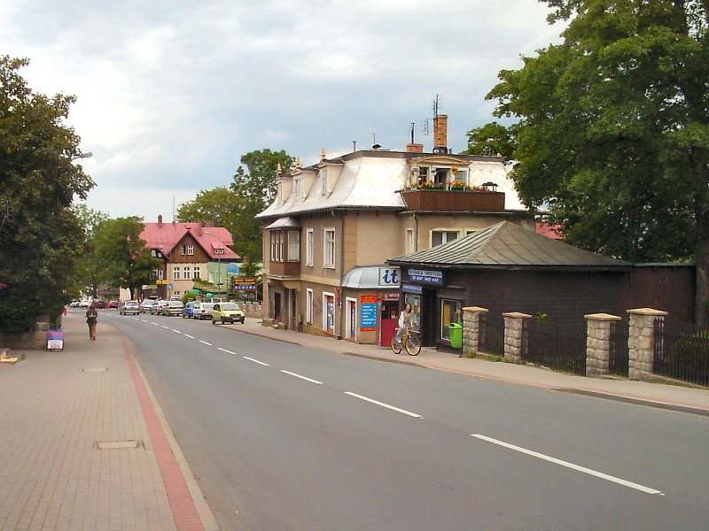 Ortsansicht von Krummhbel, Sommer 2004 im polnischen Riesengebirge

Polen/Niederschlesien/Karpacz