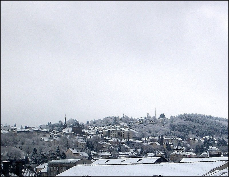 Panorama von Wiltz im Schnee am 07.04.08.