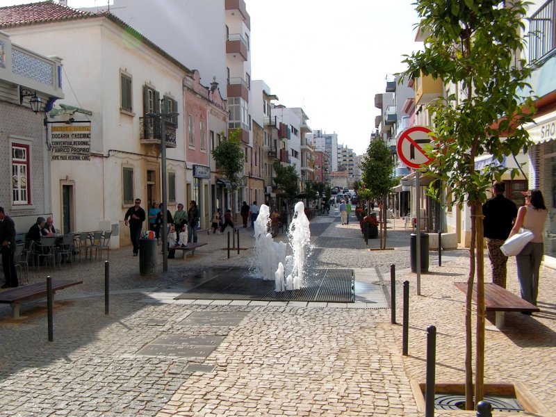 PORTIMO (Concelho de Portimo), 18.10.2005, in der Rua Direita