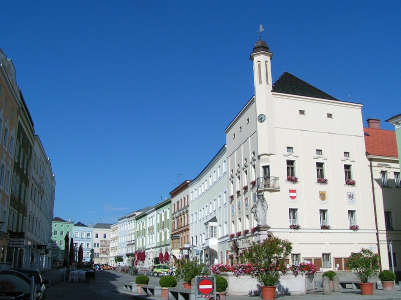 Rathaus mit oberen Hauptplatz; 070708