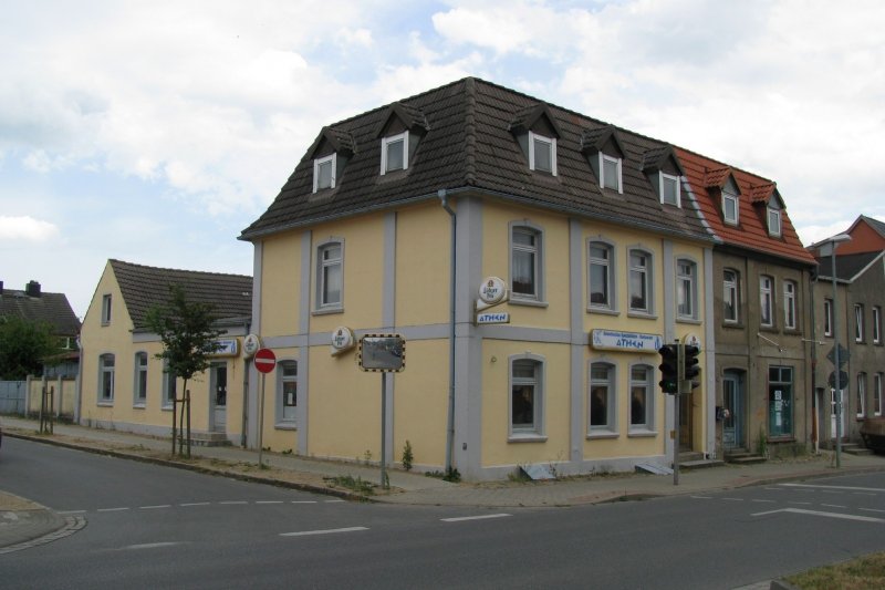 Restaurant  Athen , ex. Gaststtte + Hotel  Landhaus  in der Bahnhofstrae, Grevesmhlen 22.06.2008