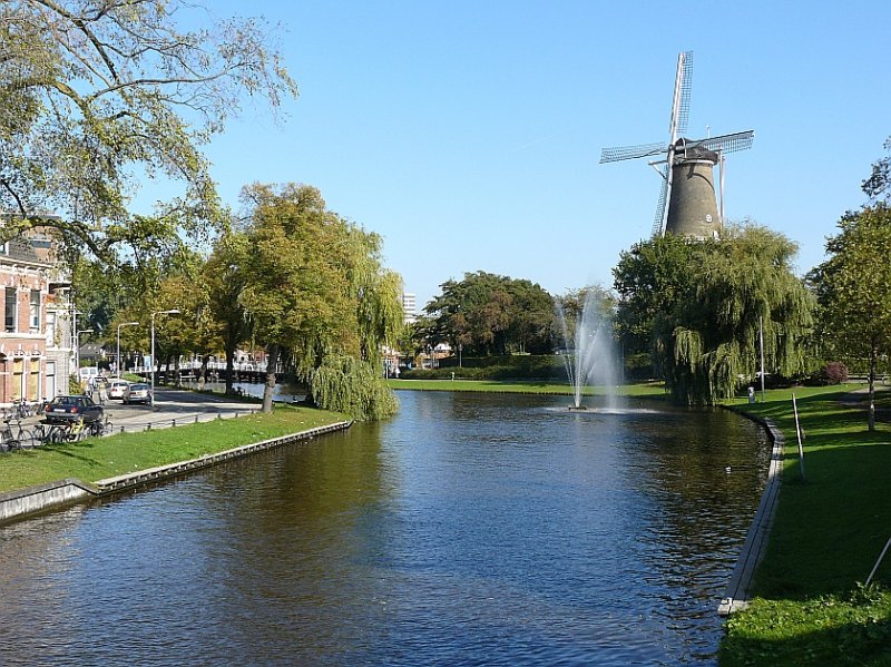 Rijnsburgersingel 06-10-2007.