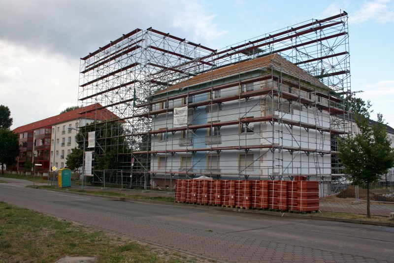 Segmentrckgebauter Wohnblock in der Erich-Weinert-Strae 

