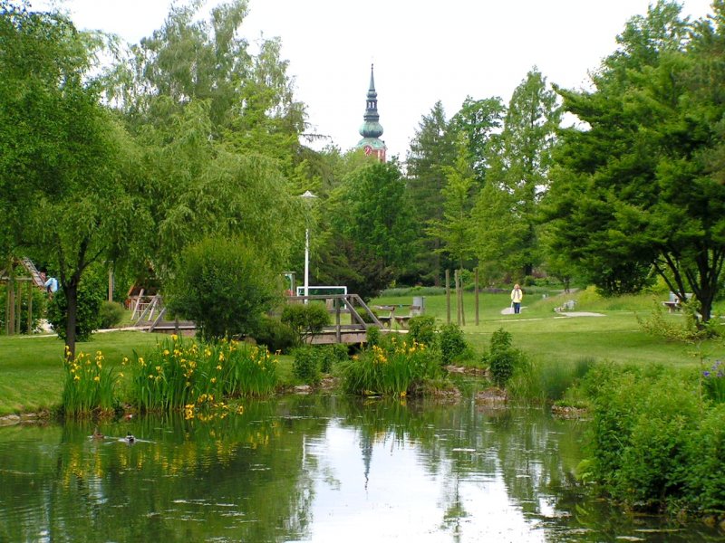 Stadtpark, eine Oase der Erholung, sich mal die Fsse vertreten und die Seele baumeln lassen 070517