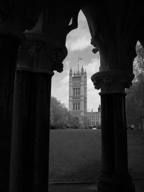 The House of Parliament - oder jedenfalls der dazugehrige Turm.
(April 2008) 