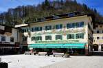 Berchtesgaden - Geschftshaus mit Malereien auf der Fassade - 26.04.2012