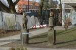 Hamburg am 21.3.2021: Figuren im Eingangsbereich der Kindertagessttte PAS Uferstrae.