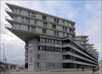 Moderne Architektur bei Basel -    Das 'Transitlager' von BIG.