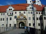 Torgau an der Elbe,  Eingang zum Schlo Hartenfels von der Stadt aus,  Juni 2010