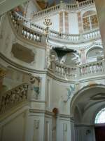 Bad Wurzach, das sehenswerte Treppenhaus von 1728 im Schloß, ein Höhepunkt des oberschwäbischen Barocks, wird heute als Standesamt genutzt, Aug.2008