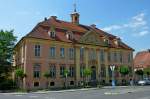 Allersberg, das Gilardihaus von 1738, schloartiger Bau des Fabrikanten Gilardi, bekannteste Firma fr leonische Erzeugnisse in der Stadt, Mai 2012