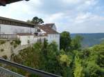 Burg Wildenstein, Blick von der Hauptburg auf den Westturm der Vorburg, Aug.2013