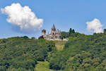 Schloss Drachenburg auf dem Drachenfels im Siebengebirge, 1882 bis 1884 Bauzeit - 16.07.2018