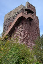 Der Barbarossaturm ist Teil der Reichsburg Kyffhausen.