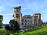 Blick von Sden auf das Schloss Babelsberg.